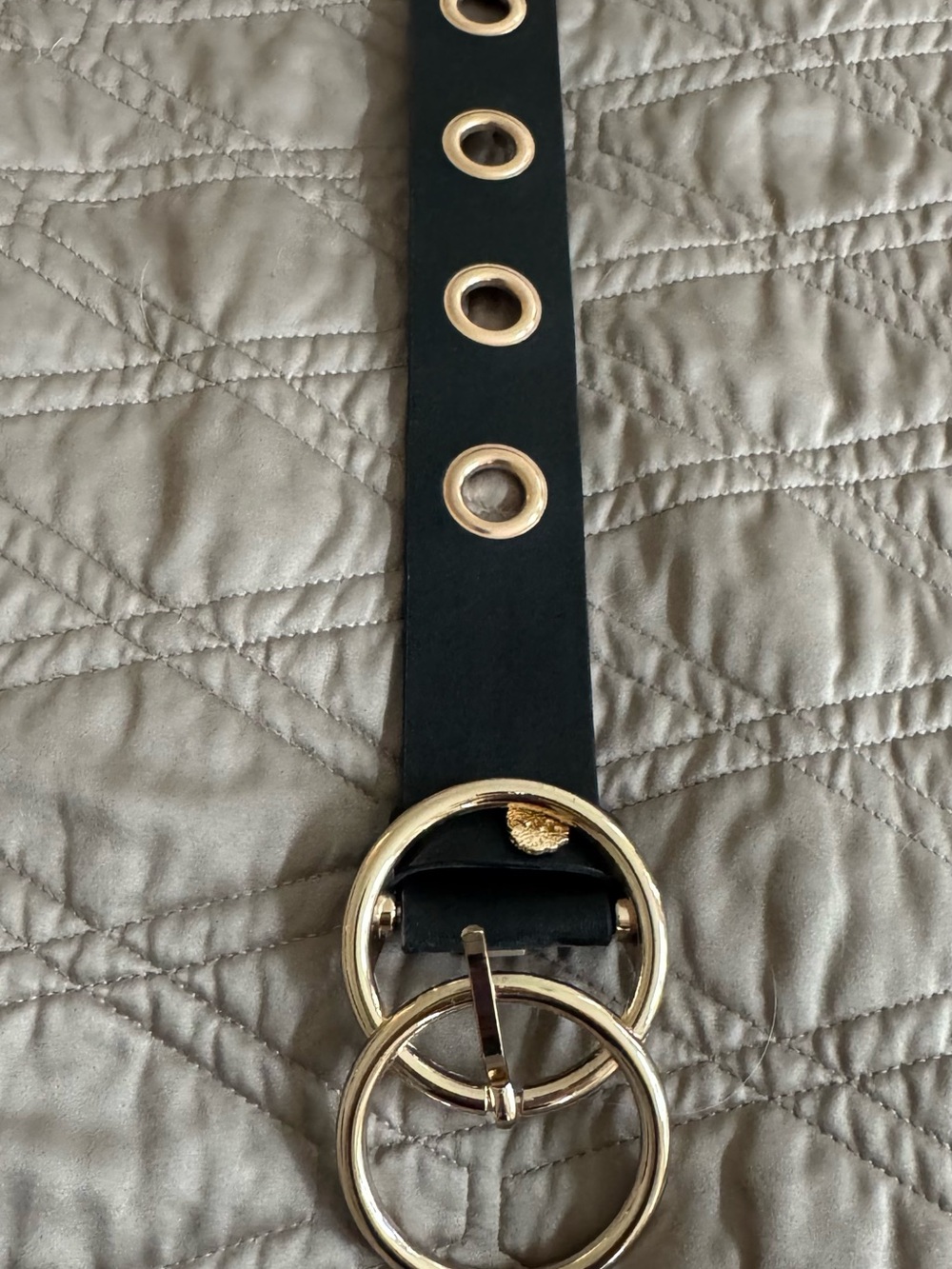 Vince Camuto Black Belt with Gold Double Ring Buckle and Grommets - Picture 6 of 6